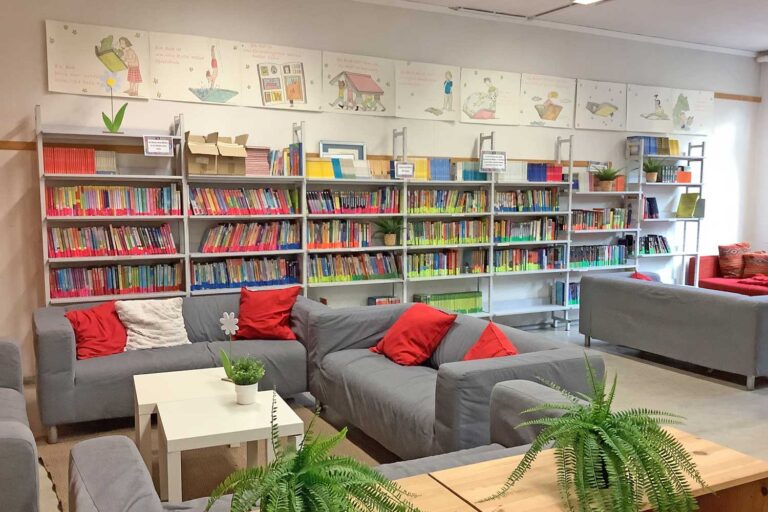 Einblicke in die Bücherei